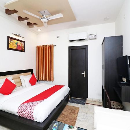Aaradhya Residency Hotel Agra  Eksteriør billede