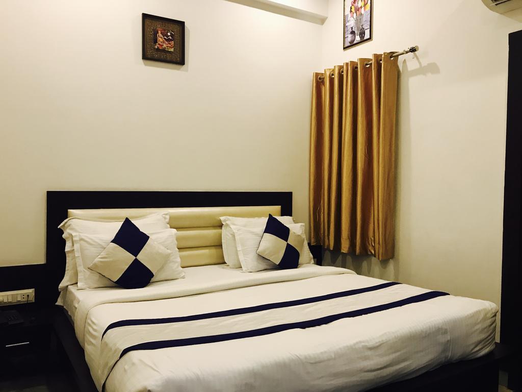 Aaradhya Residency Hotel Agra  Eksteriør billede