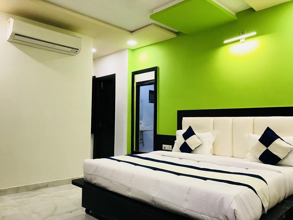Aaradhya Residency Hotel Agra  Eksteriør billede
