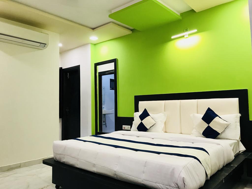 Aaradhya Residency Hotel Agra  Eksteriør billede