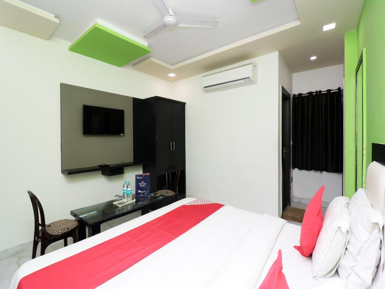 Aaradhya Residency Hotel Agra  Eksteriør billede