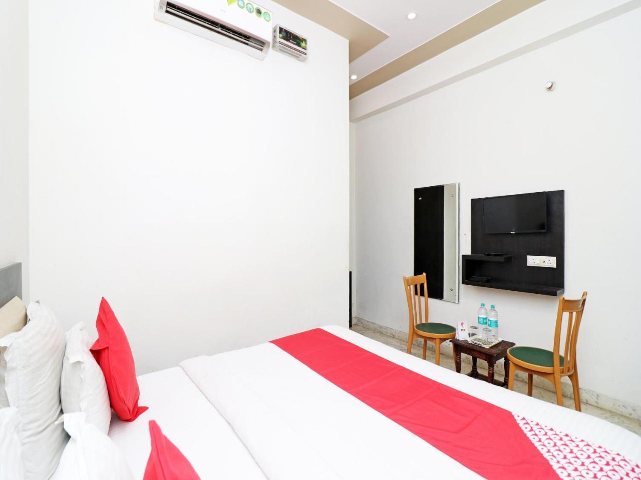 Aaradhya Residency Hotel Agra  Eksteriør billede