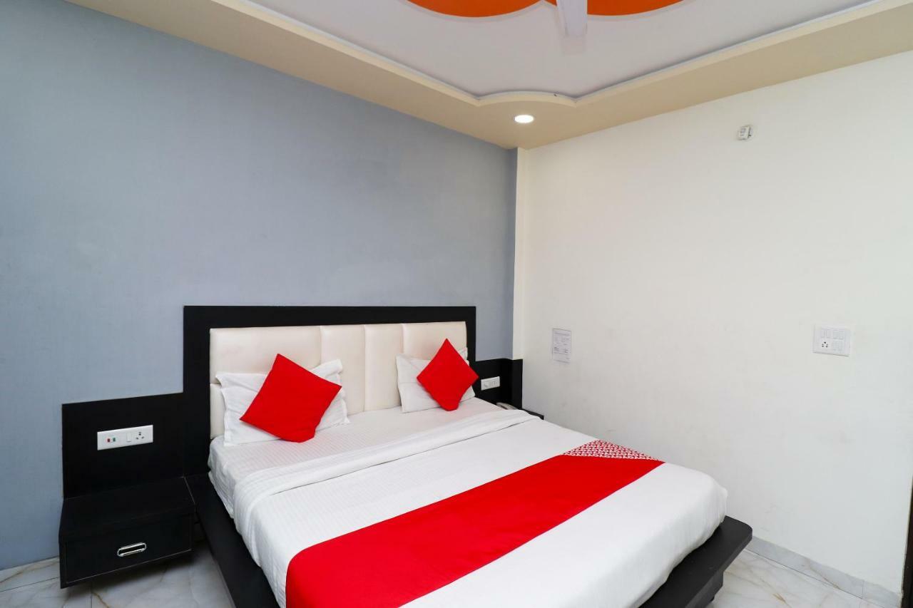 Aaradhya Residency Hotel Agra  Eksteriør billede