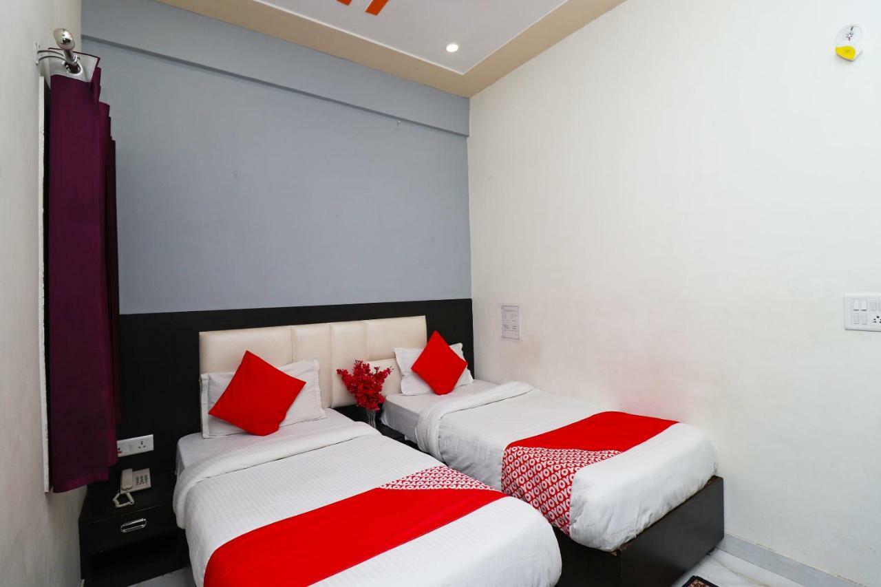 Aaradhya Residency Hotel Agra  Eksteriør billede