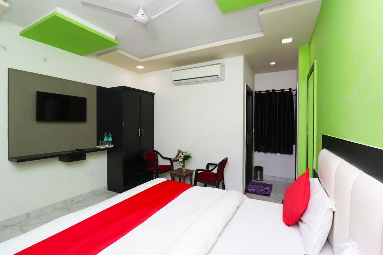 Aaradhya Residency Hotel Agra  Eksteriør billede