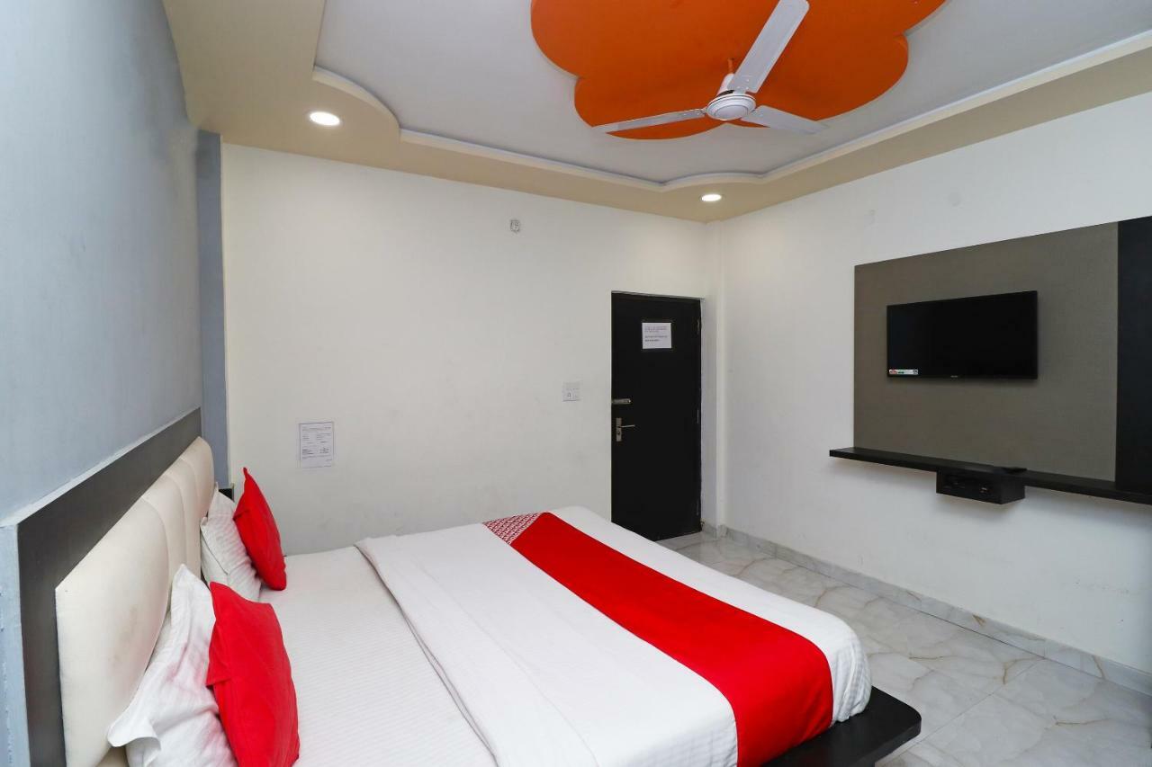 Aaradhya Residency Hotel Agra  Eksteriør billede