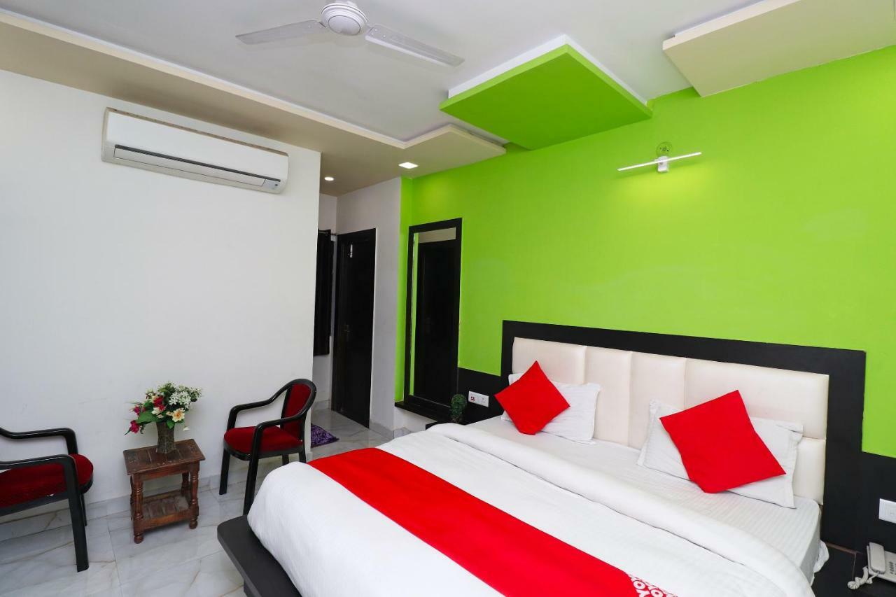 Aaradhya Residency Hotel Agra  Eksteriør billede